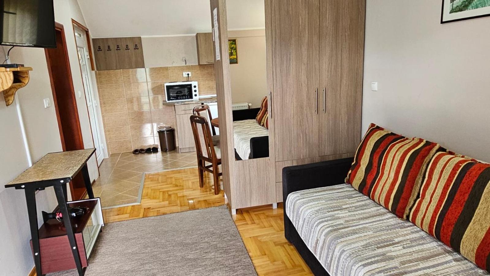 Apartmani Maksimovic Mokra Gora Exterior photo