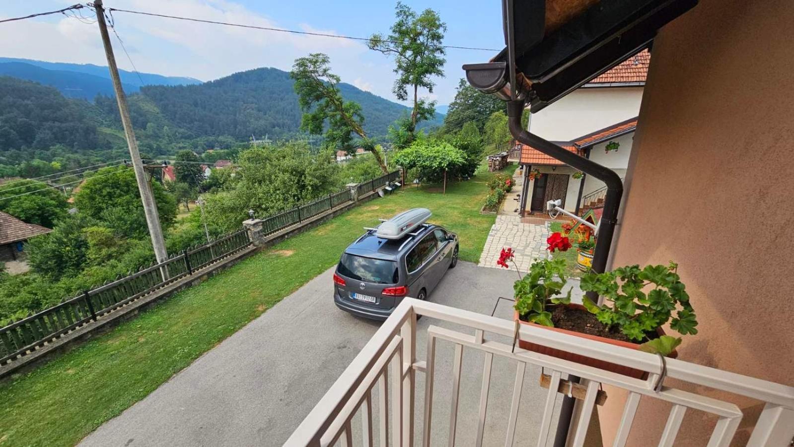 Apartmani Maksimovic Mokra Gora Exterior photo
